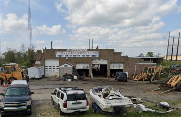 Shuster's Auto Salvage at 999 S Market St, Wilmington, DE 19801